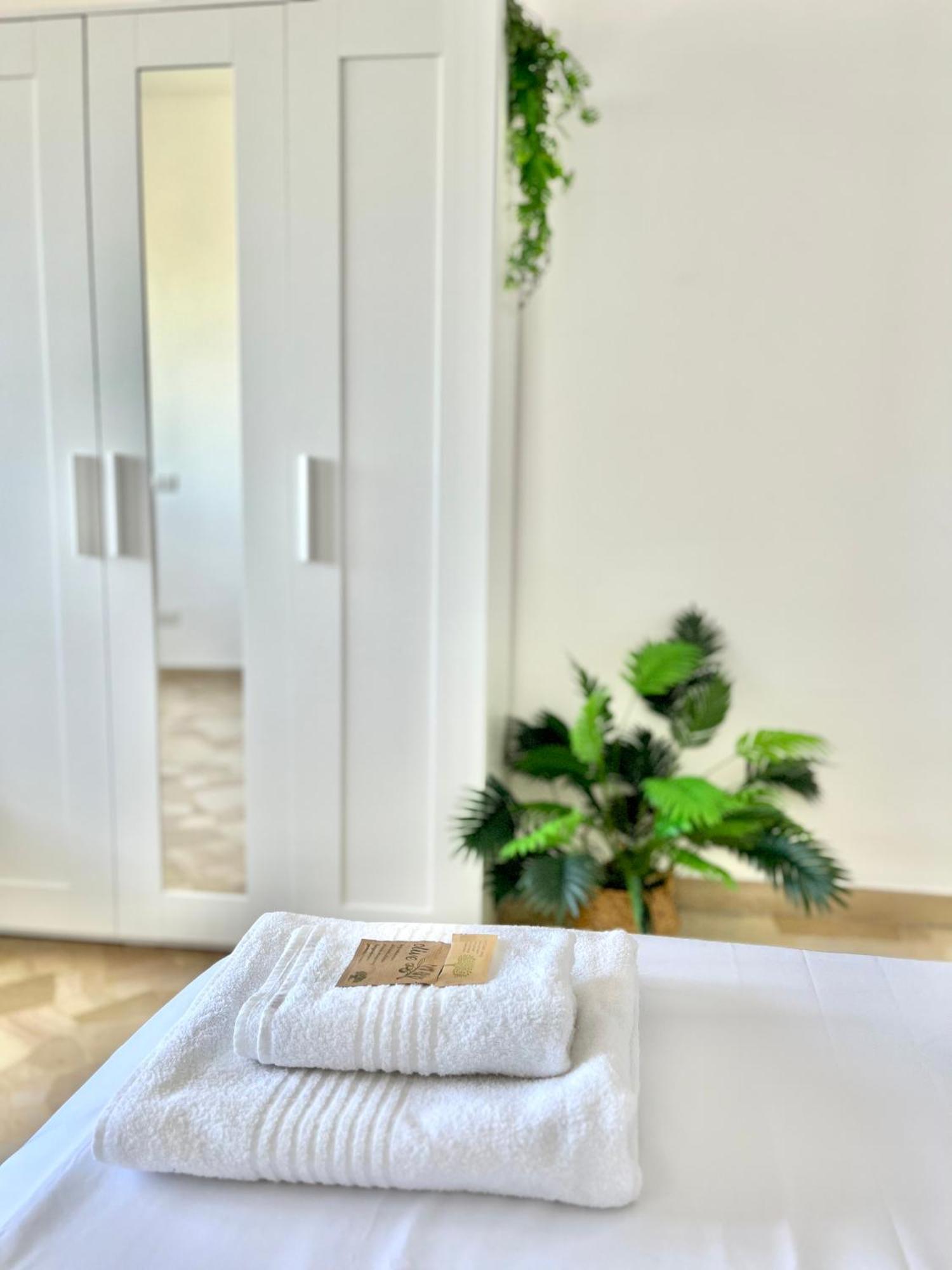 Skyscraper 11 Apartman Cinisello Balsamo Kültér fotó