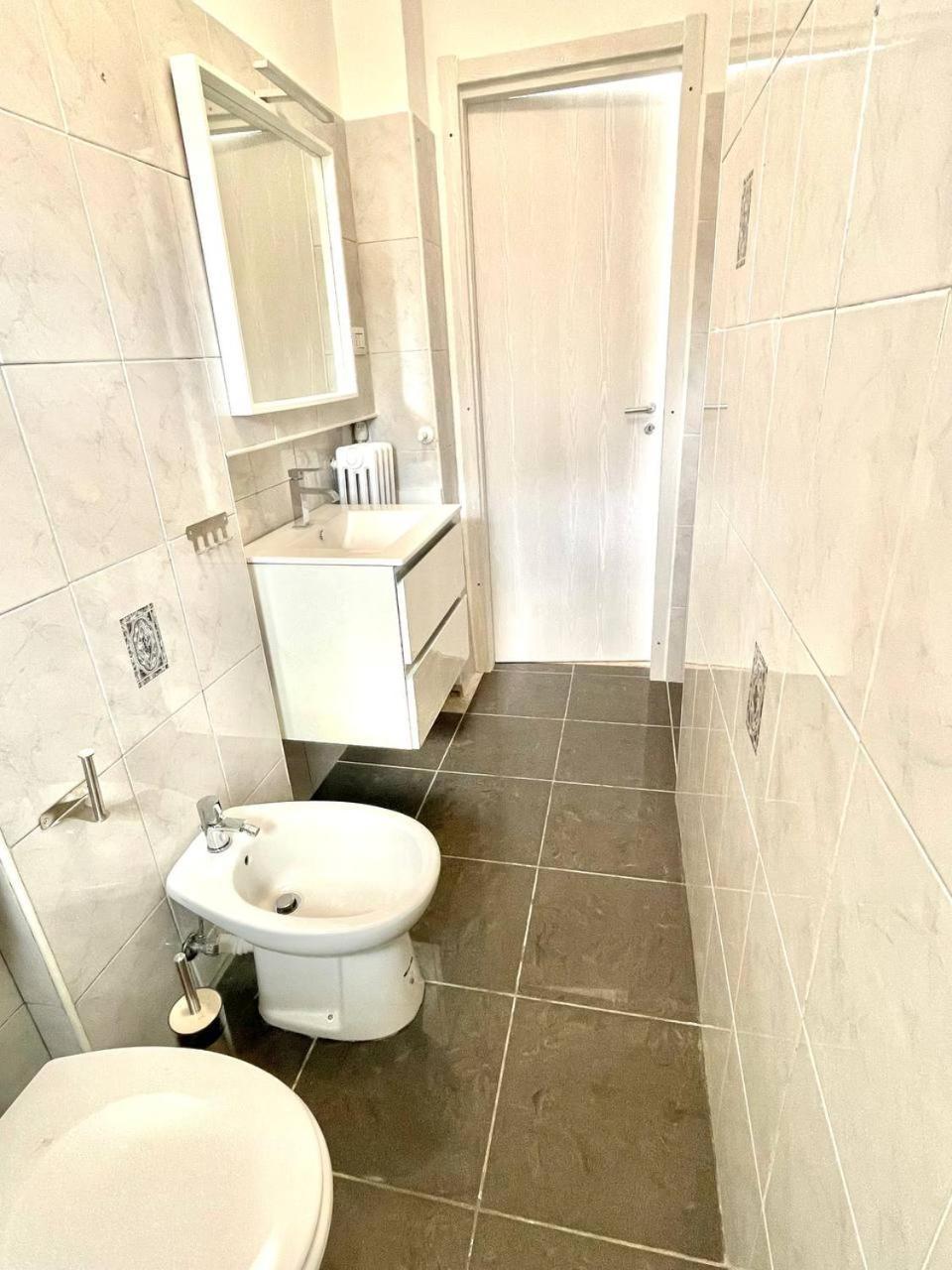 Skyscraper 11 Apartman Cinisello Balsamo Kültér fotó